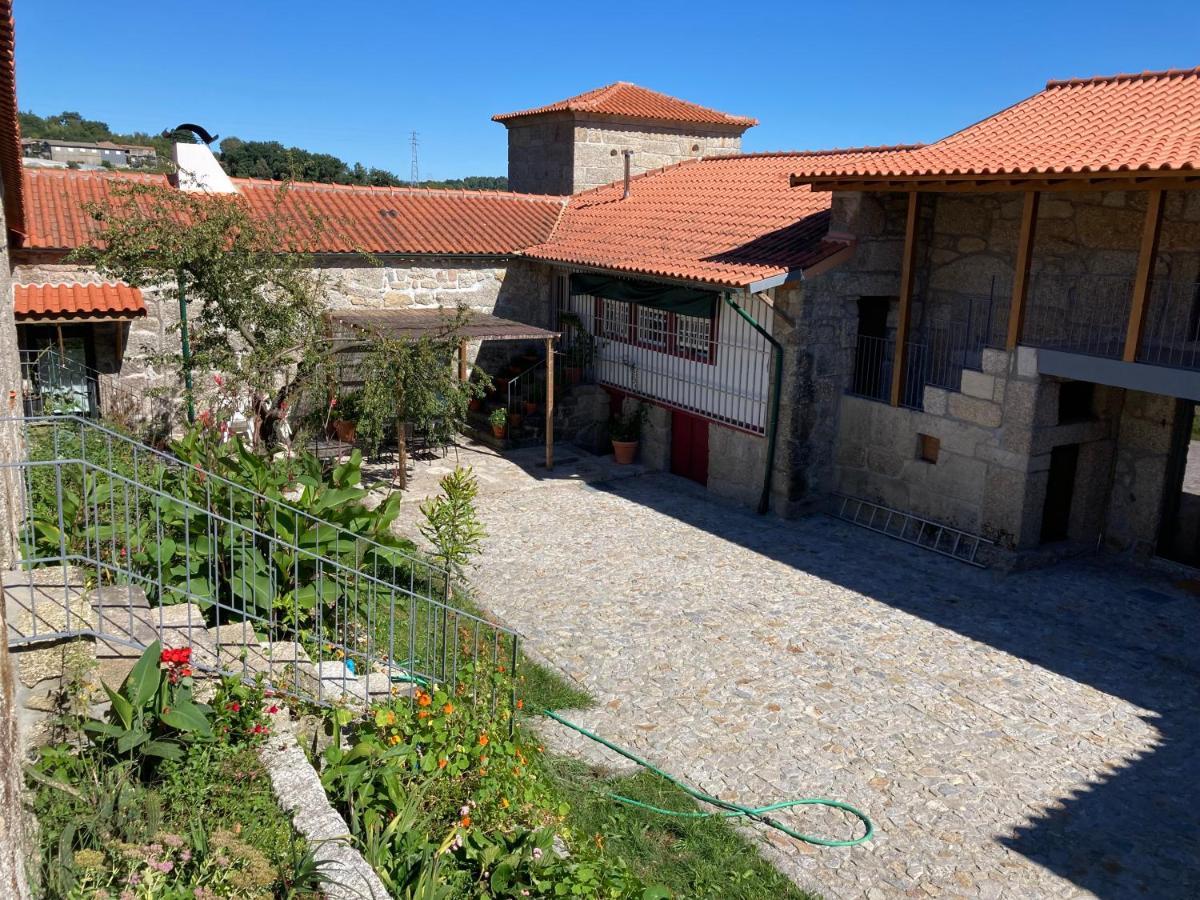 Quinta Do Pinheiro Villa Guimarães Esterno foto